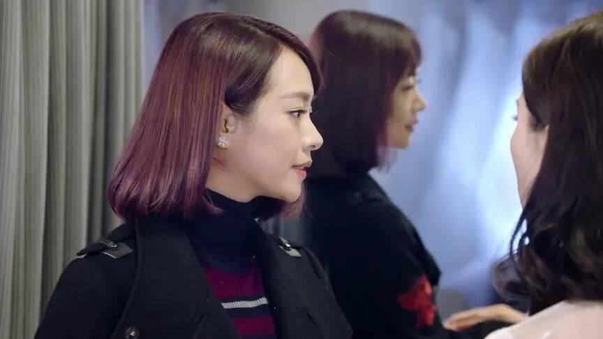 同色彩相撞