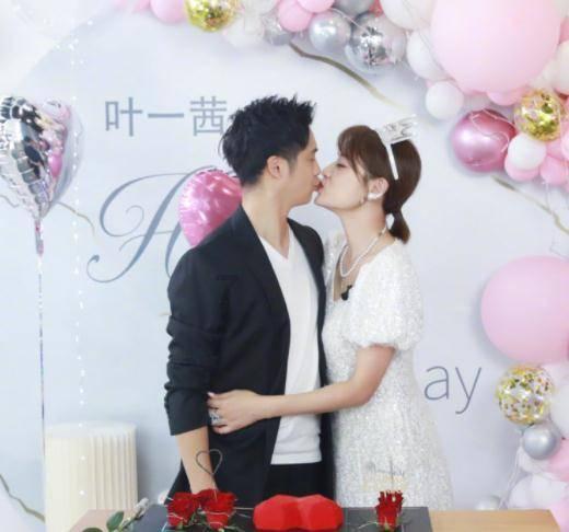 如何克服节后综合征游戏画面